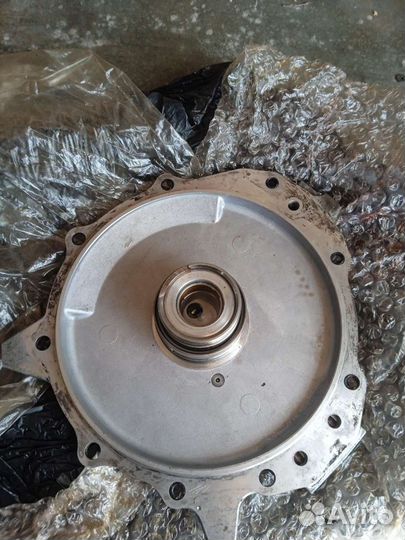 Задняя крышка АКПП мазда форд