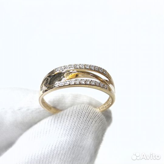 Золотое кольцо с камнем 17,5р