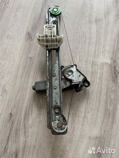 Стеклоподъемник для Ford