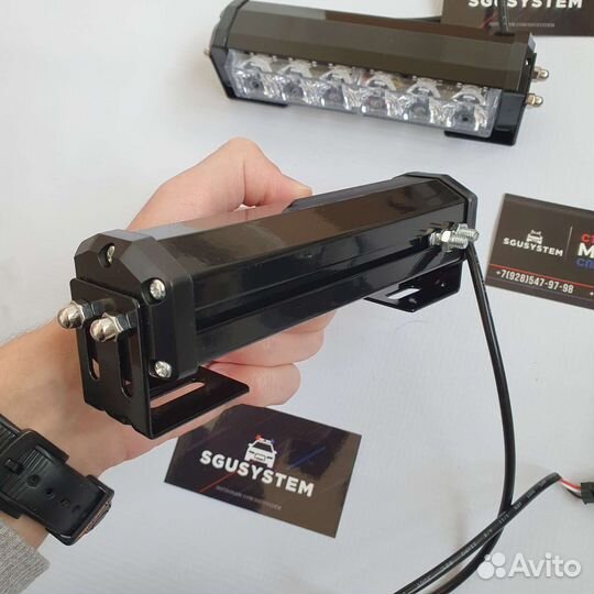 Стробоскопы в решетку радиатора (3 цвета)