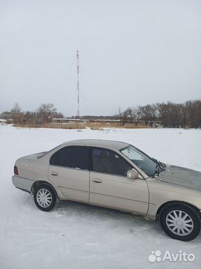 Toyota Corolla 1.5 AT, 1992, 300 000 км