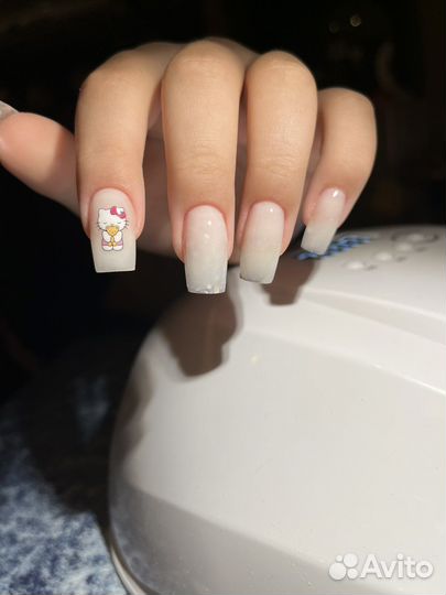 Мастер маникюра и педикюра