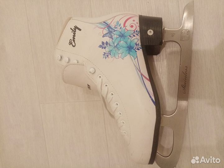 Продам коньки