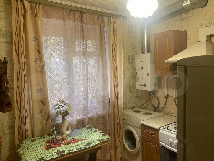 2-к. квартира, 45 м², 1/5 эт.