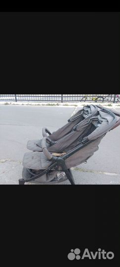 Коляска для двойни