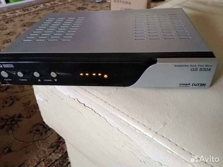 Спутниковый ресивер GS8304