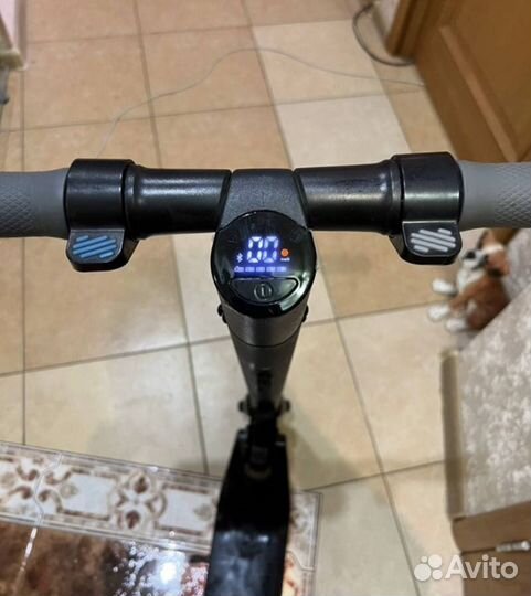 Электросамокат Lenzod(Ninebot) es2