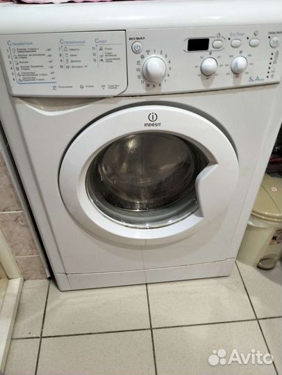 Стиральная машина на запчасти Indesit