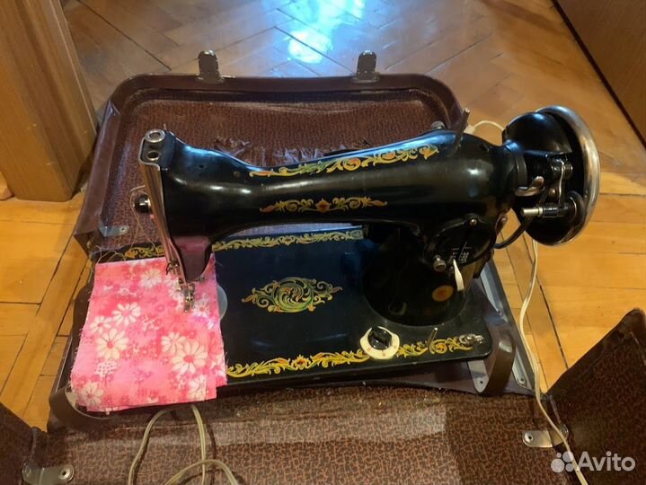 Швейная машинка электрическая кл-2, с педалью