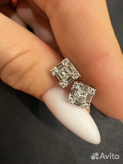 Пусеты с бриллиантами