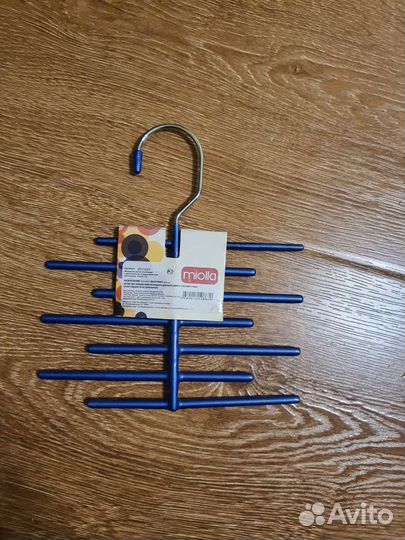 Вешалка для галстуков новая