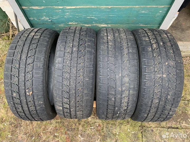 Toyo Observe GSi-5 265/50 R20 106Q