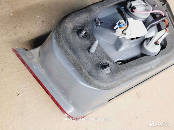 Фонарь в крышку sonata 5 nf