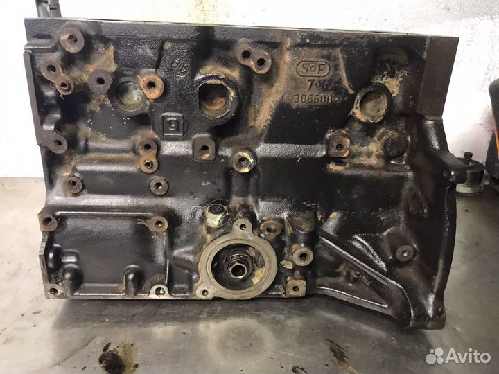 Блок цилиндров NFU tu5jp4 1.6 citroen peugeot