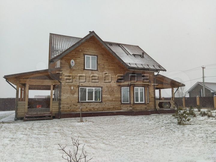 Дом 214 м² на участке 20 сот.