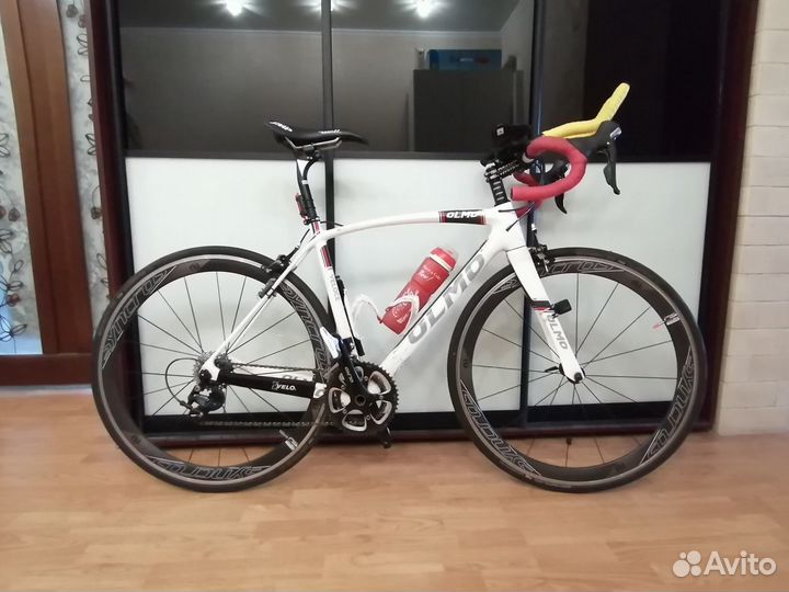 Шоссейный велосипед Scott Addict 15 di2