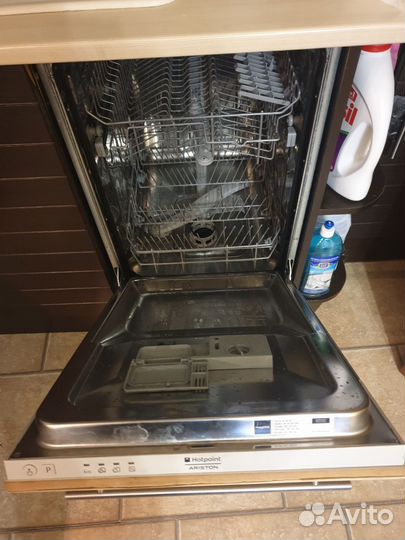 Ремонт стиральных машин и холодильников