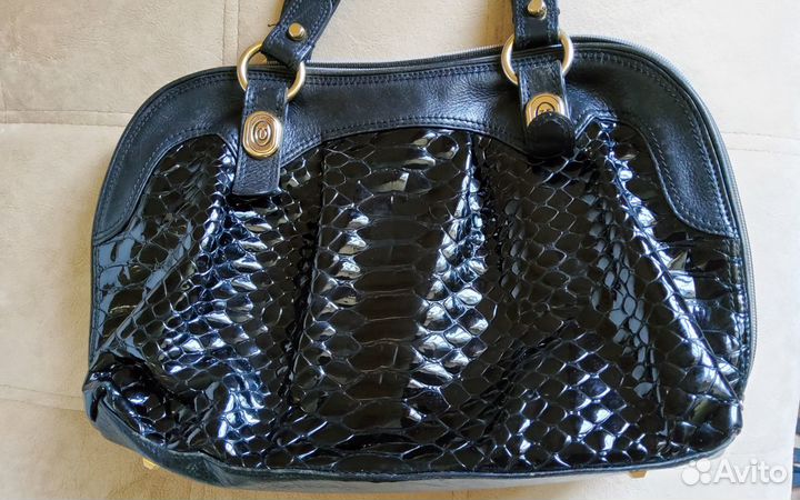 Сумка Leo Ventoni, лак кожа