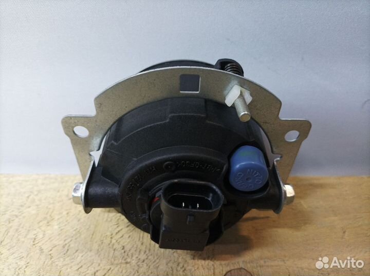 Фара птф Mitsubishi Outlander 2 хл 2007-2012