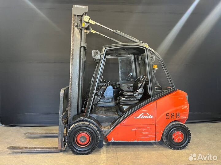 Вилочный погрузчик Linde H30D, 2004