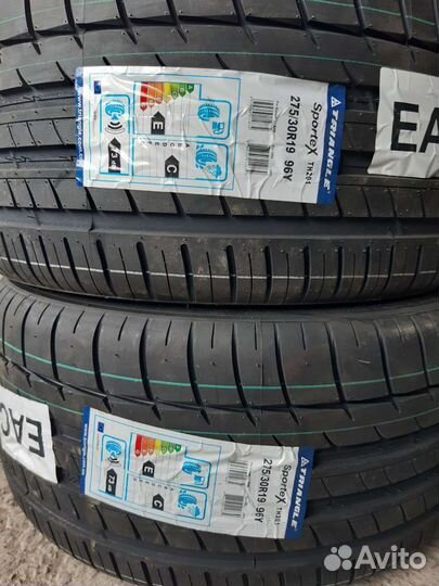 Triangle Sports TH201 275/30 R19