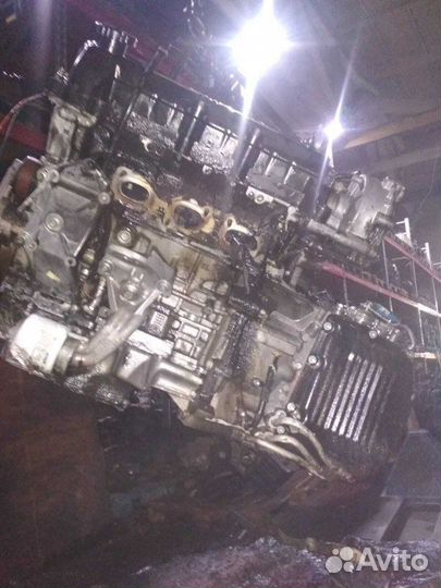 Двигатель Ford meba 7G101285