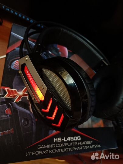 Игровые наушники