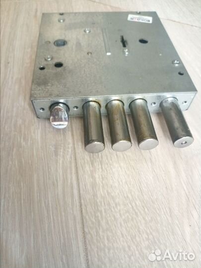 Замок border, сувальдный