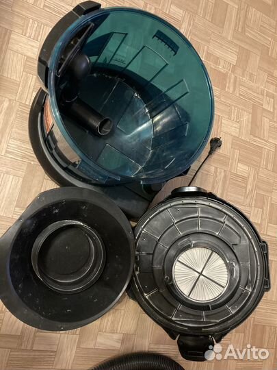 Пылесос bort BSS-1415-Aqua