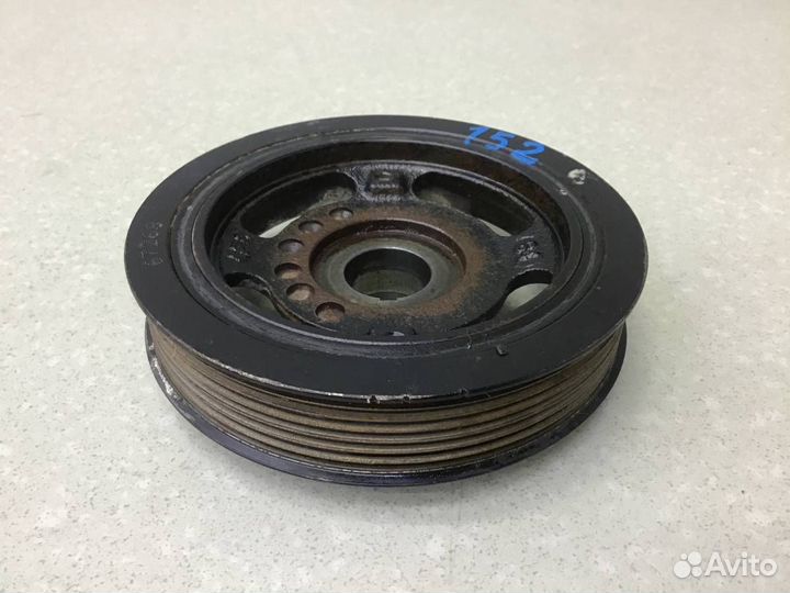 Шкив коленвала Renault Logan (2) 2014 123032660R