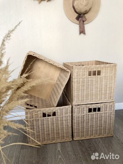 Короб плетеный для стеллажа