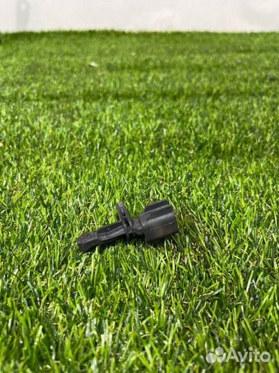 Датчик ABS правый Ford Escape 4 2021