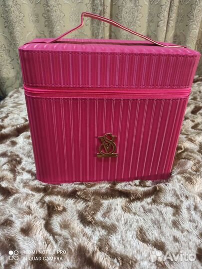 Косметичка новая