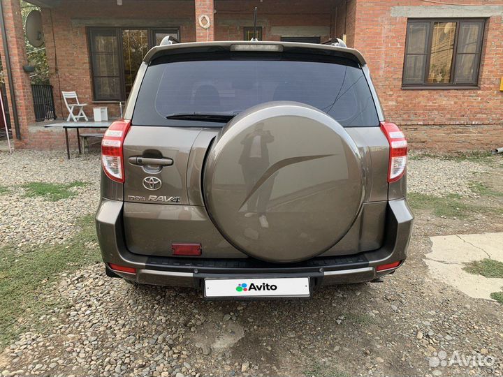 Toyota RAV4 2.4 AT, 2009, 271 000 км