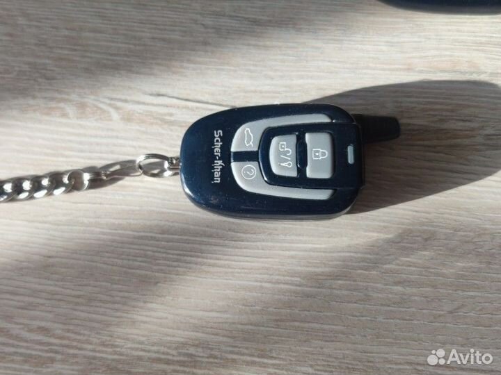 Брелок автосигнализации scher khan 7