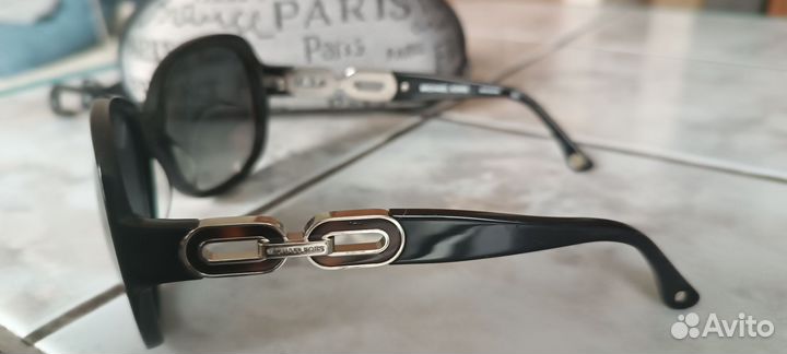 Солнцезащитные очки женские брендовые