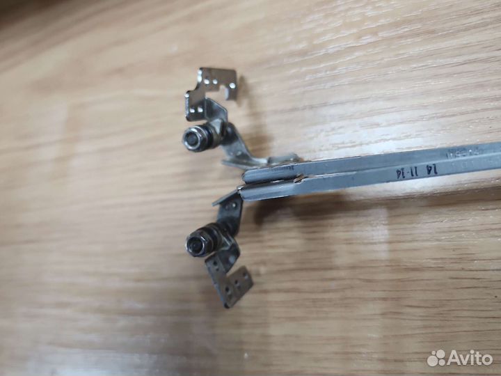 Петли для ноутбука dexp clv-950