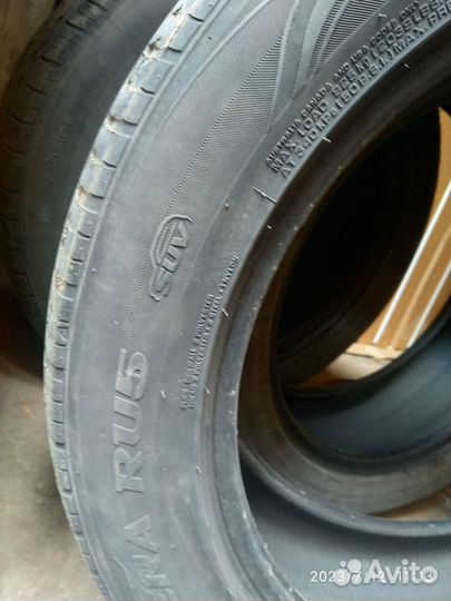 Roadstone N'Fera RU5 235/55 R20 22E