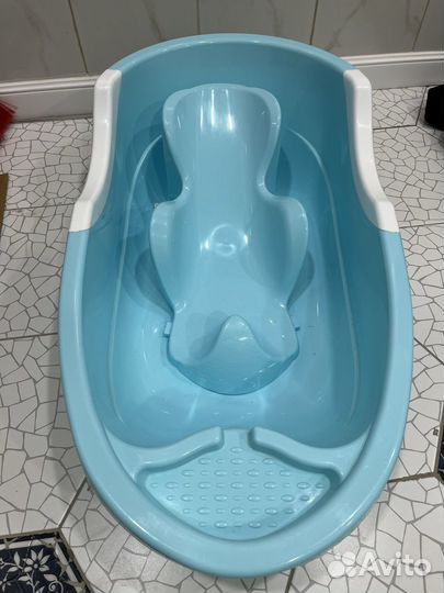 Ванночка для купания с горкой