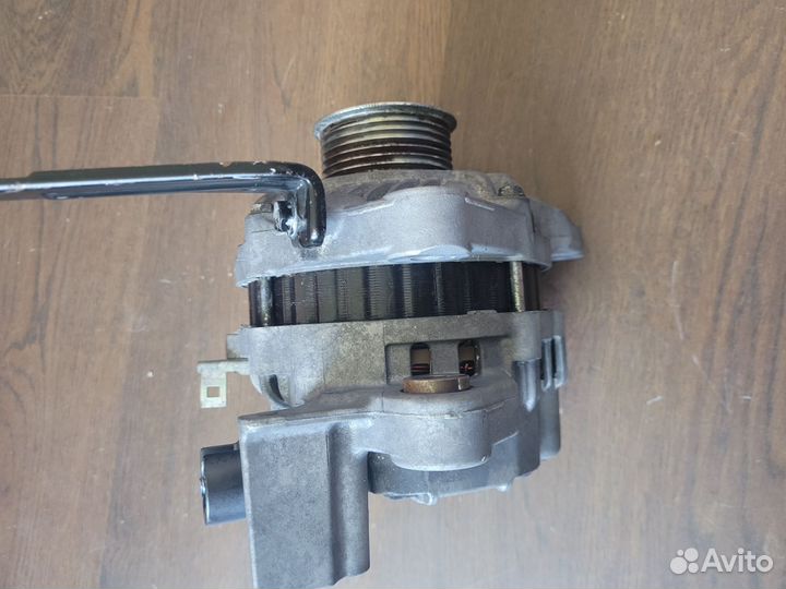 Генератор Honda Civic 4D 1.8