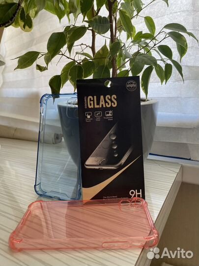 Чехлы для iPhone 11 + безрамочное защитное стекло