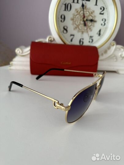 Солнцезащитные очки