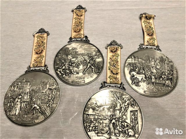 Настенные интерьерные плакетки