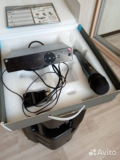 Вокальная радиосистема с беспроводным микрофоном