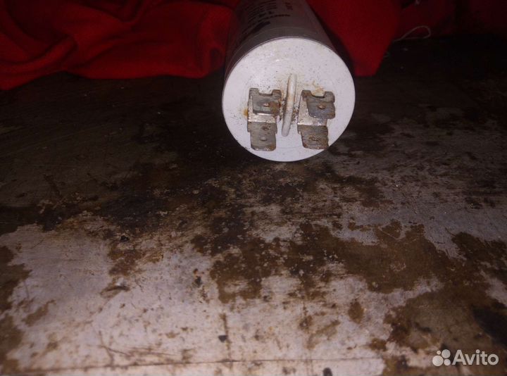 Пусковой конденсатор