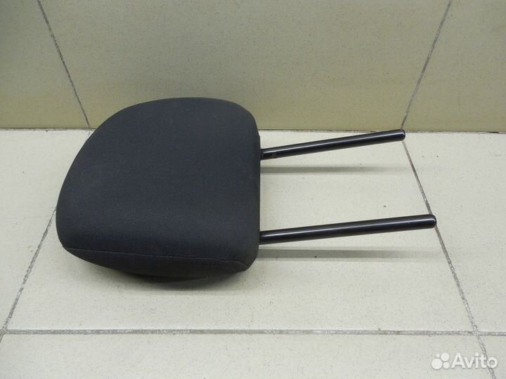 Подголовник Duster 2012