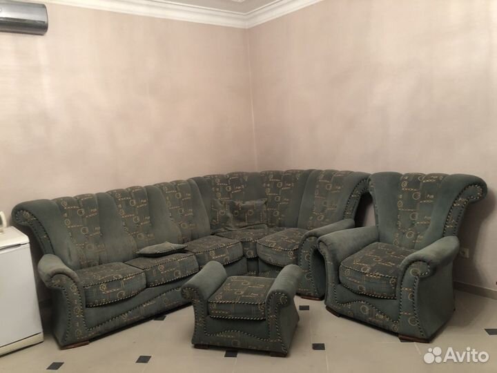 Угловой диван