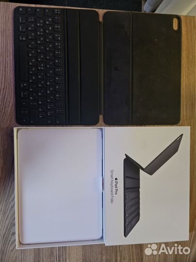 Клавиатура для iPad pro 11