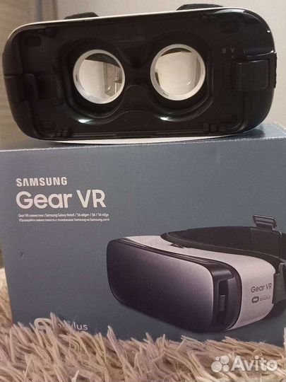 Очки виртуальной реальности Samsung