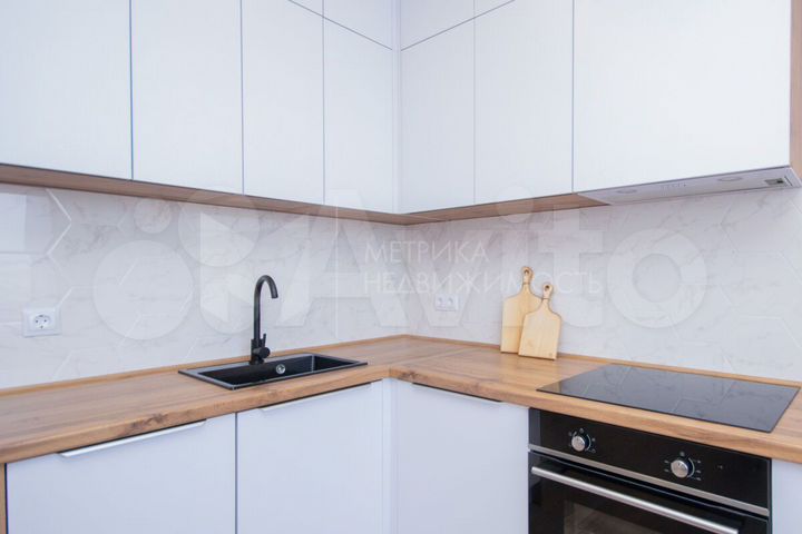 2-к. квартира, 52 м², 9/16 эт.